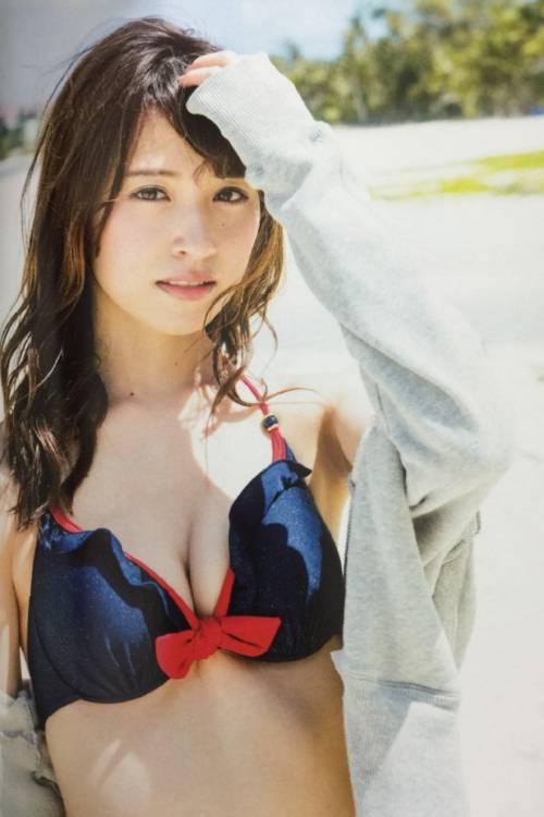 omiansary:   2nd Photobook   １時間遅れの I love you   Hell yaaaaa…. 