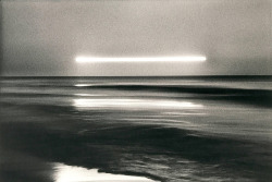 joeinct:  The Sun is Longing for the Sea, Photo by Hiroshi Yamazaki, 1978
