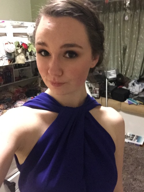 giantnerdbabys:Ok i also have these from after val dinner. I just really like the red lipstick so i 