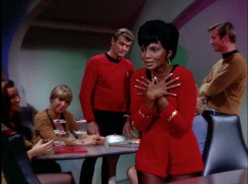 singofsolace: &ldquo;Woman? Is that meant to insult me?&rdquo; (insp)Nyota Uhura edition