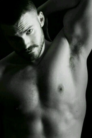 Blond-Built-Bearded