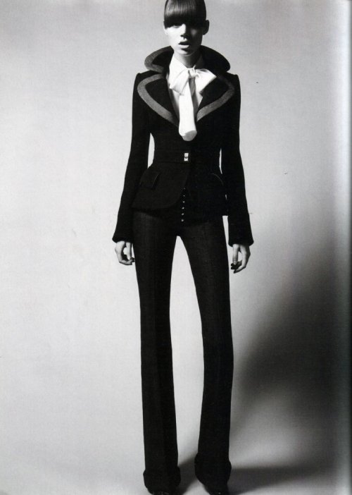 Balenciaga Fall/Winter 2005 Ad CampaignModel: Freja Beha ErichsenPhotographer: David Sims