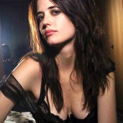 celebriscape:  Eva Green • @celebriscape