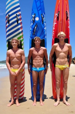 itsswimfever:  Hot Aussie beachboys…