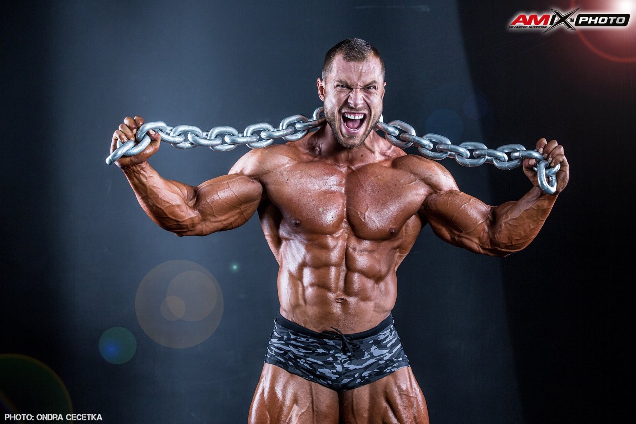 slickpenguin:  Milan Sadek  Huge as hell