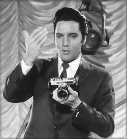 1950sbeautifulyears:  Elvis 