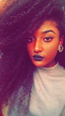 blackgirlsrpretty2:SPOTLIGHT: http://astrobae.tumblr.com/