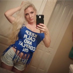 kristenhughey:  Tagged by @zsuzsustarr for the 52 week challenge!  I was in Orlando, repping my keep calm and cosplay on shirt from @LFTMCosplay at the time. :)  Tagging @dezcreepcore,  @theclairekitty &amp; @LFTMCosplay! :-*
