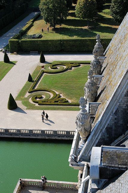 From the cupola of Vaux le Vicomte por George Reader em Flickr