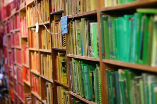  Chris Cobb, an artist based in San Francisco, has created an amazing installation in bookshop called Adobe Books- he catalogued every single one of the 20,000 books by color. The project is titled There is Nothing Wrong in This Whole Wide World. They