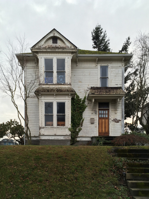 xoverit: Tacoma, Washington. (January 2021) This is one of my favorite houses in Tacoma.