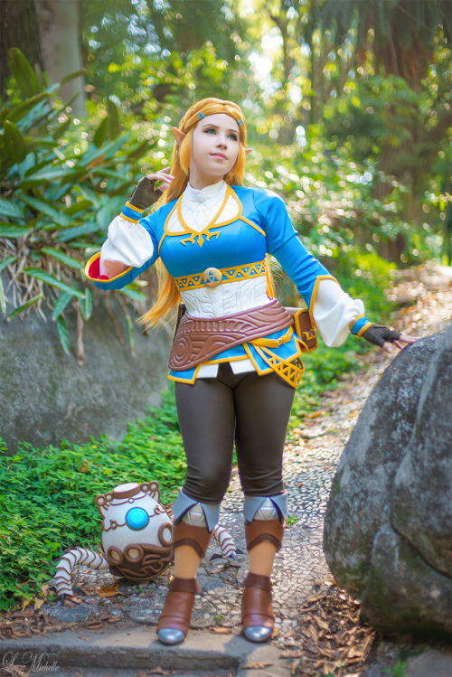 Legend of Zelda: Breath of the Wild/Age of CalamityPrincess Zelda (Traveler outfit) Support my work 