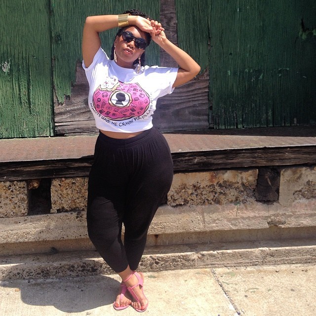 killerkurves:  kellyaugustineb:  Donuts have me cravin’ #Dilla beats. (Tee from