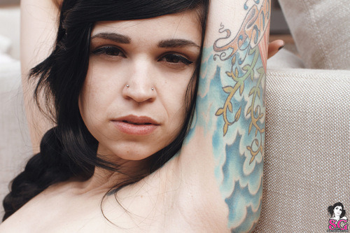 matt42385:  Bully Suicide Or Angie Rae In Tropical 