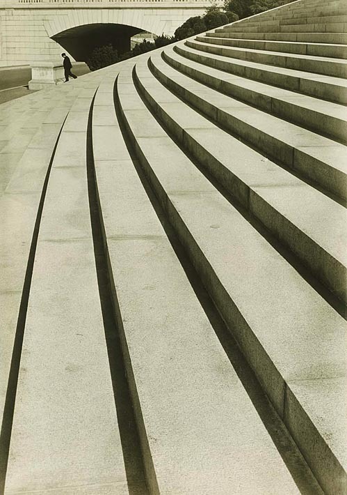 Margaret Bourke-White（American, 1904-1971）
Steps, Washington, D.C., 1934
Gelatin silver print
