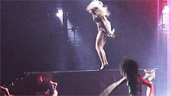thehausofronnie:  RUN THE WORLD  Queen B