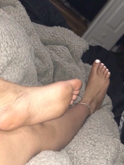 Tumblrfeet:  @Lolasoles For More✌🏻