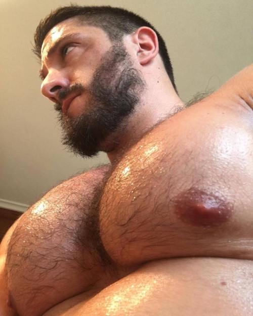 4themboysz: The absolute god Steve Raider