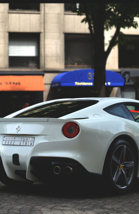 stayfr-sh:  F12 Berlinetta | SF 