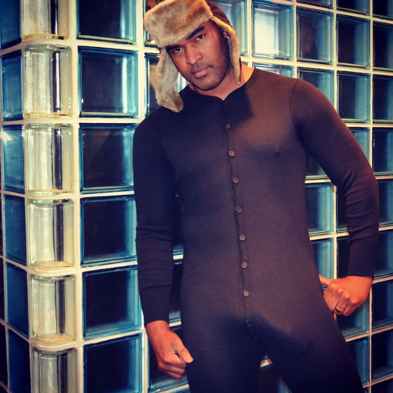 oneparame:Subzero Temps?? No worries. I pack my OWN heat ;-)