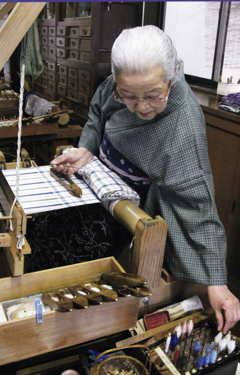 Shimura Fukumi | weaver + writer + designer + dyer + teacher | b. Omihachirin, Shiga Prefecture, Jap