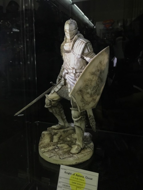 haxanbelial:Dark Souls statues by GeccoSTGCC 2017Photos by me