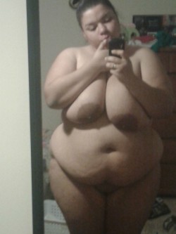 milfthick:  [f]ull body pic didn’t get much love, what do you think?