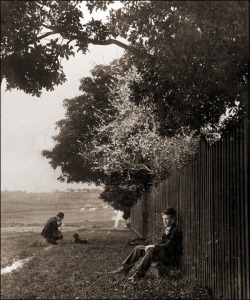 mpdrolet:  Malvern East, Victoria, c.1900George Rose