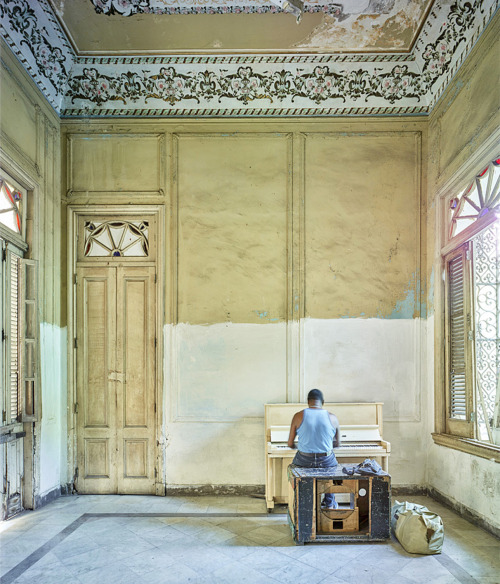 Piano Player, Havana, Cuba, 2014. David Burdeny. C-print.
