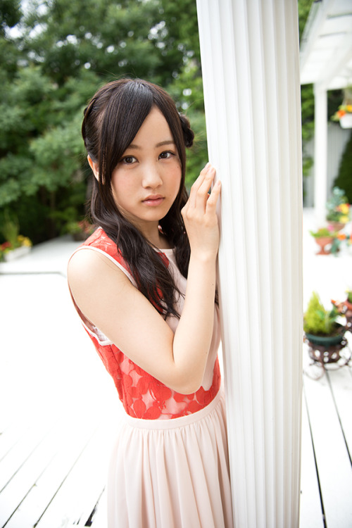 akb48wallpapers:  Minami Hoshino