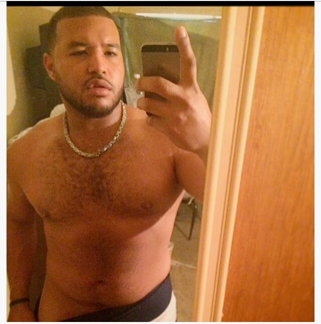 dominiquedamage67-blog:  Should I listen to everybody or myself? Cause myself just