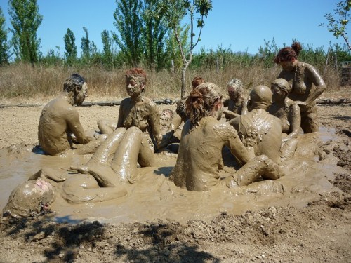 Spain&rsquo;s north east, clay baths near Roses