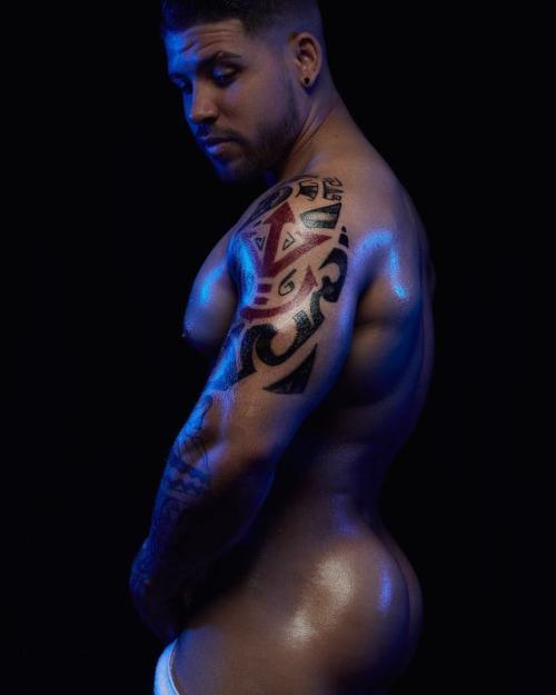 betocheto17:  IG: @yedaii  Follow betocheto17 for more 🔥 content! 