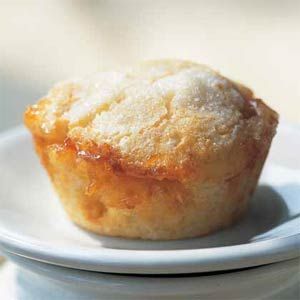 thefoodshow:  White Chocolate-Apricot Muffins 