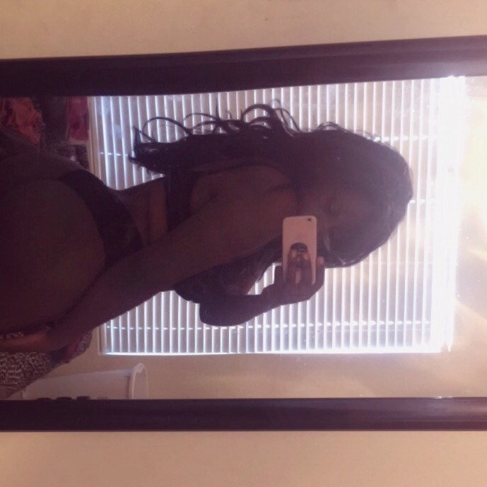 7mangoes:  healthy reminder that my ass is still growing and my so is my black heart