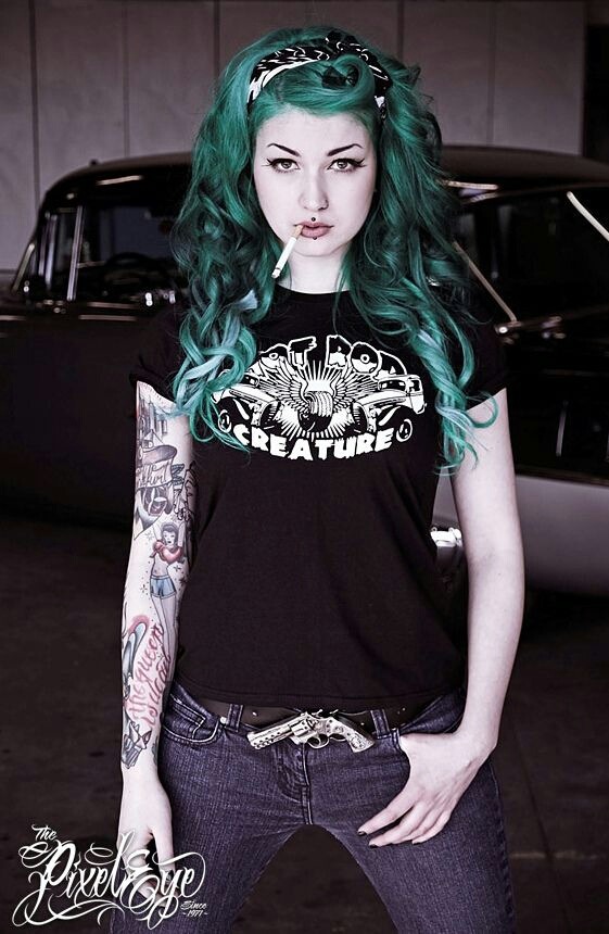 ilovetattoogirls