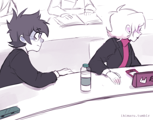 Roxy won’t fall for your pranks you egg[college au]