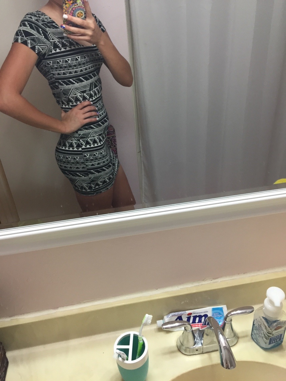 sluttyexgirlfriends:Kaitlyn! Don’t forget to send your pics in here!