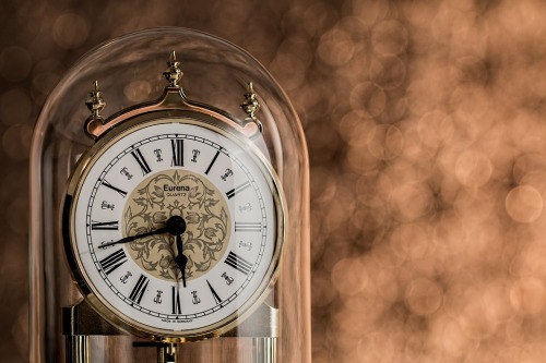 Fonte : www.pixabay.com - clock , via tinamotta.tumblr.com