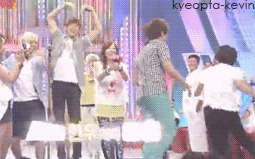 kyeopta-kevin:  Poor Dongho (*≧艸≦) 