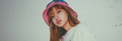 [♡] lisa manoban layouts/packs —> blackpink please, like or reblog if you save.don’t repost witho