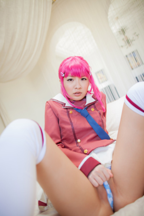 noctistrinity: Tomoyo Kanzaki Cosplay ½More cosplay here or Hentai here.Follow me in Twitter