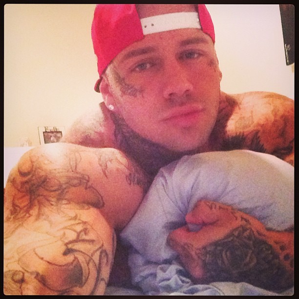 bigjoetex:  Here’s Michael another one of those good looking, overly tattooed muscled-up