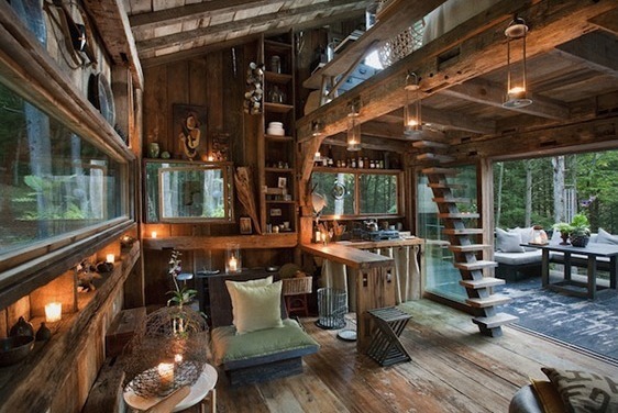 ourspacebetween:  the-tiny-homestead:  300 Sq. Ft. Off Grid Cabin in Woods of New