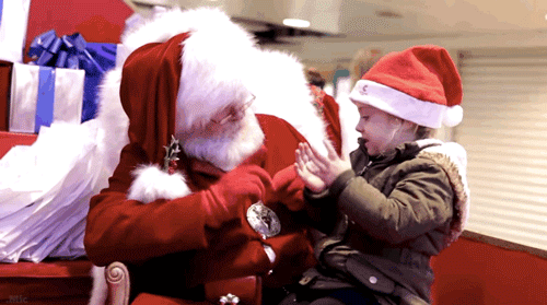 dark-jeanmarco:micdotcom:Watch: Their interaction is enough to turn even the grinchiest Grinch into 
