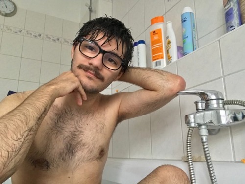 Just me taking a bath with a dadstach.