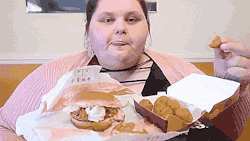 raritycat: I couldn’t help it, it’s just so ironic I had to gif it.  Please stop eating fast food, you can be alloted 3000 calories and eat pounds and pounds of food that’s healthy OR one fast food meal 