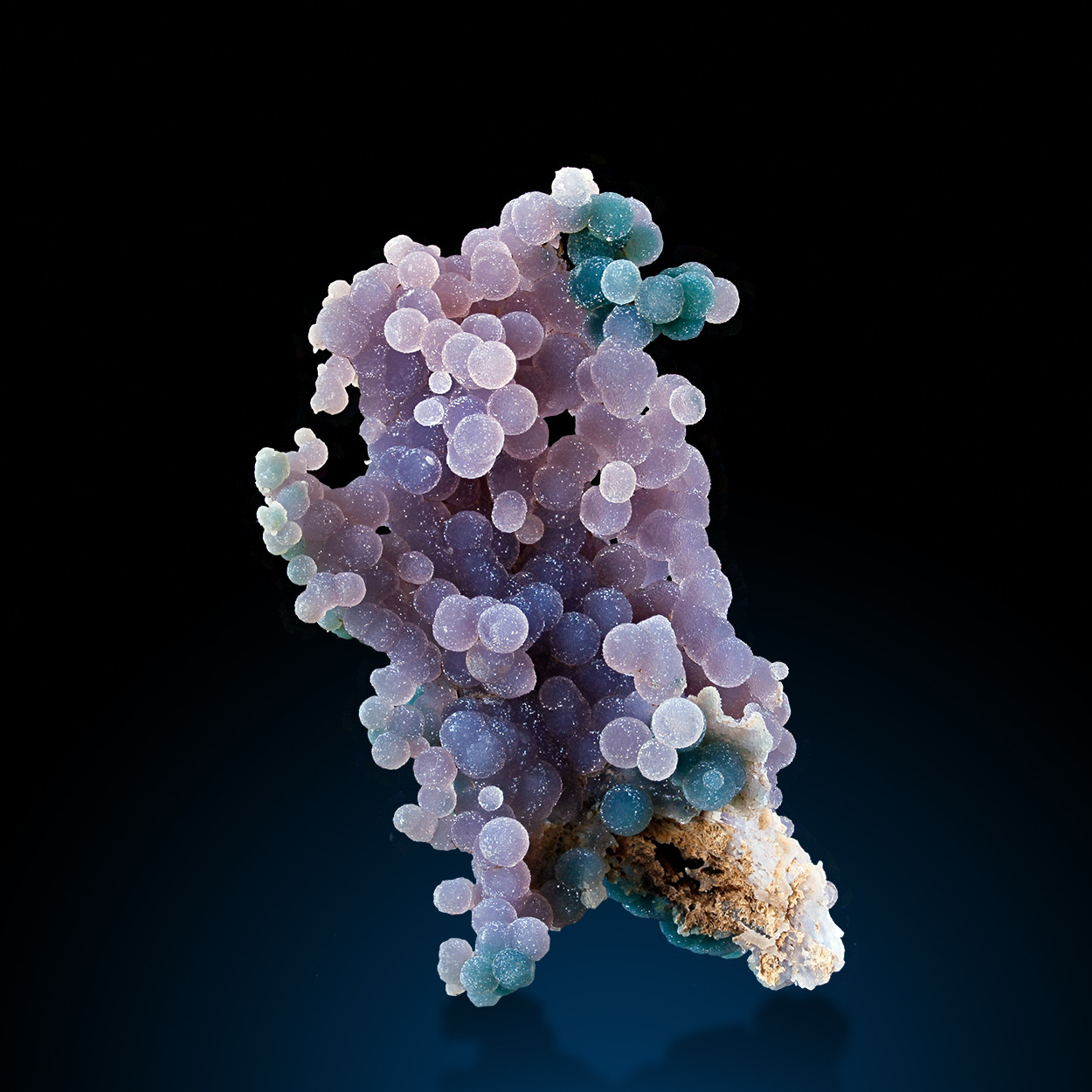 hematitehearts:  Violet and Green Chalcedony Locality:   Mamuju Area, Sulawesi Barat