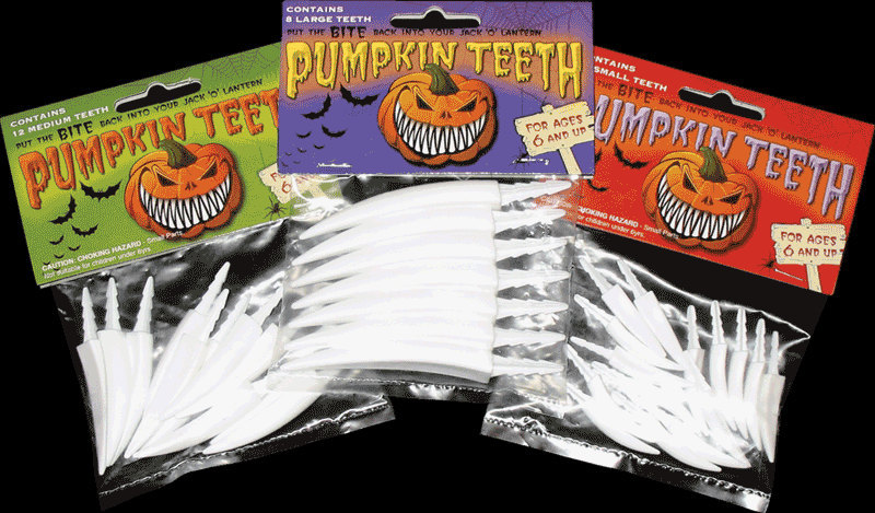 archiemcphee:  For awesomely ferocious or extra-derpy jack-o’-lanterns try adding