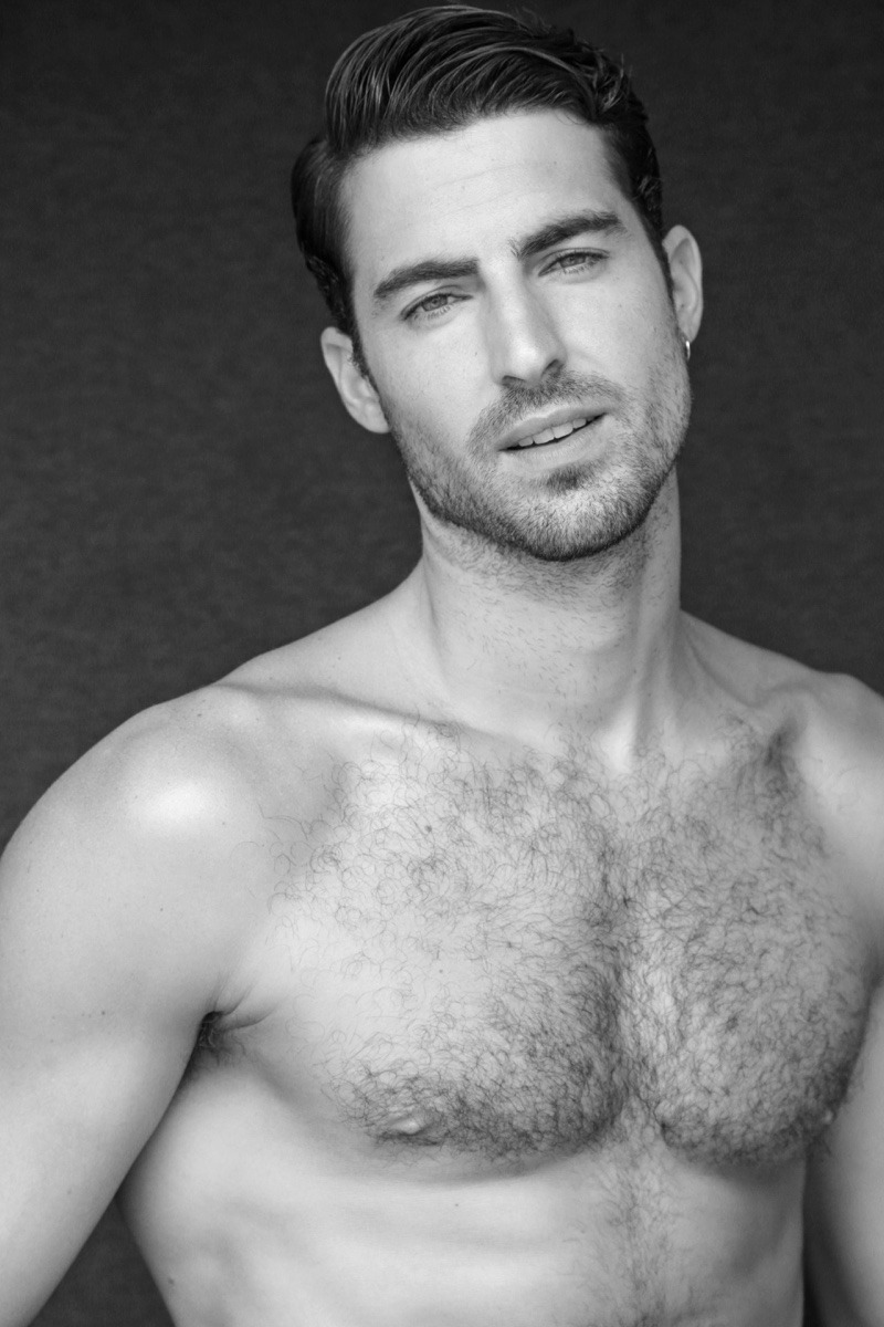 tornepl:Antonio Navas by Jose Martinez for The Fashionisto